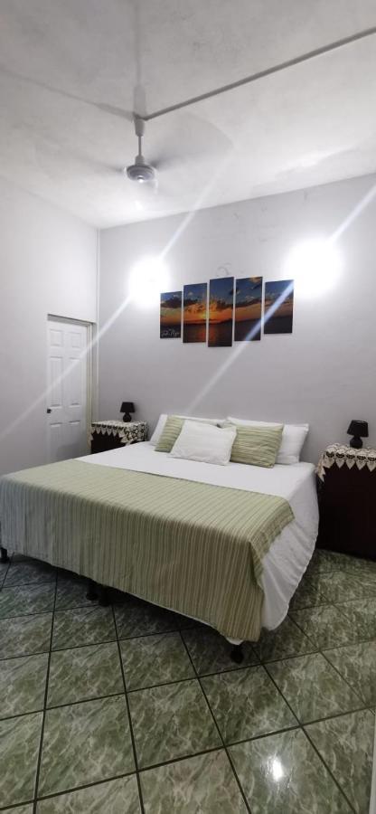 Hostal Tah Itza ฟลอเรส ภายนอก รูปภาพ